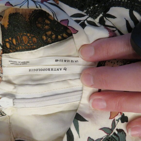 Lace-Trim A-Line Dress - By Anthropologie - Size 8 - Floral/Lined/Pockets - Picture 5 of 7
